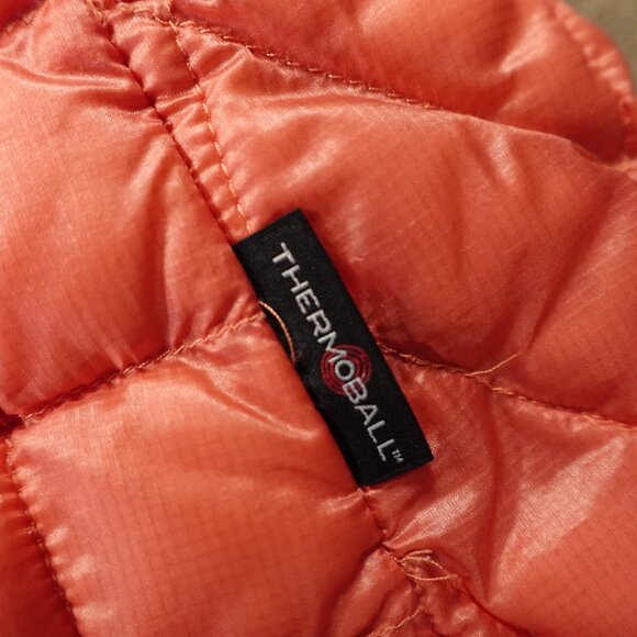 The North Face ThermoBall Insulated Jacket Women’s Small Coral Red Packable FAIR - Picture 6 of 15